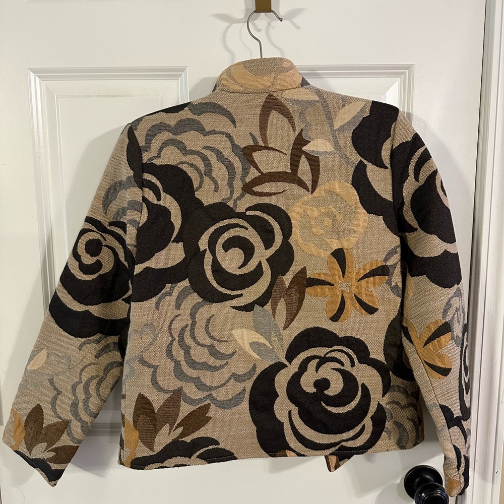 Floral Patterned Women's Jacket - Picture 3 of 4